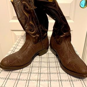Lightly Worn Men’s Brown Cowboy Boots